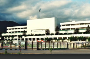 Pakistan-parliament-House-Islamabad-from-wikimedia-